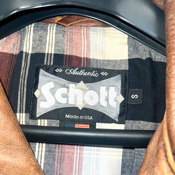 Schott NYC Men’s Leather Jacket - Small - Picture 3 of 3